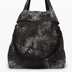 Lululemon Bag - On My Level Large 30L - Ice Dye